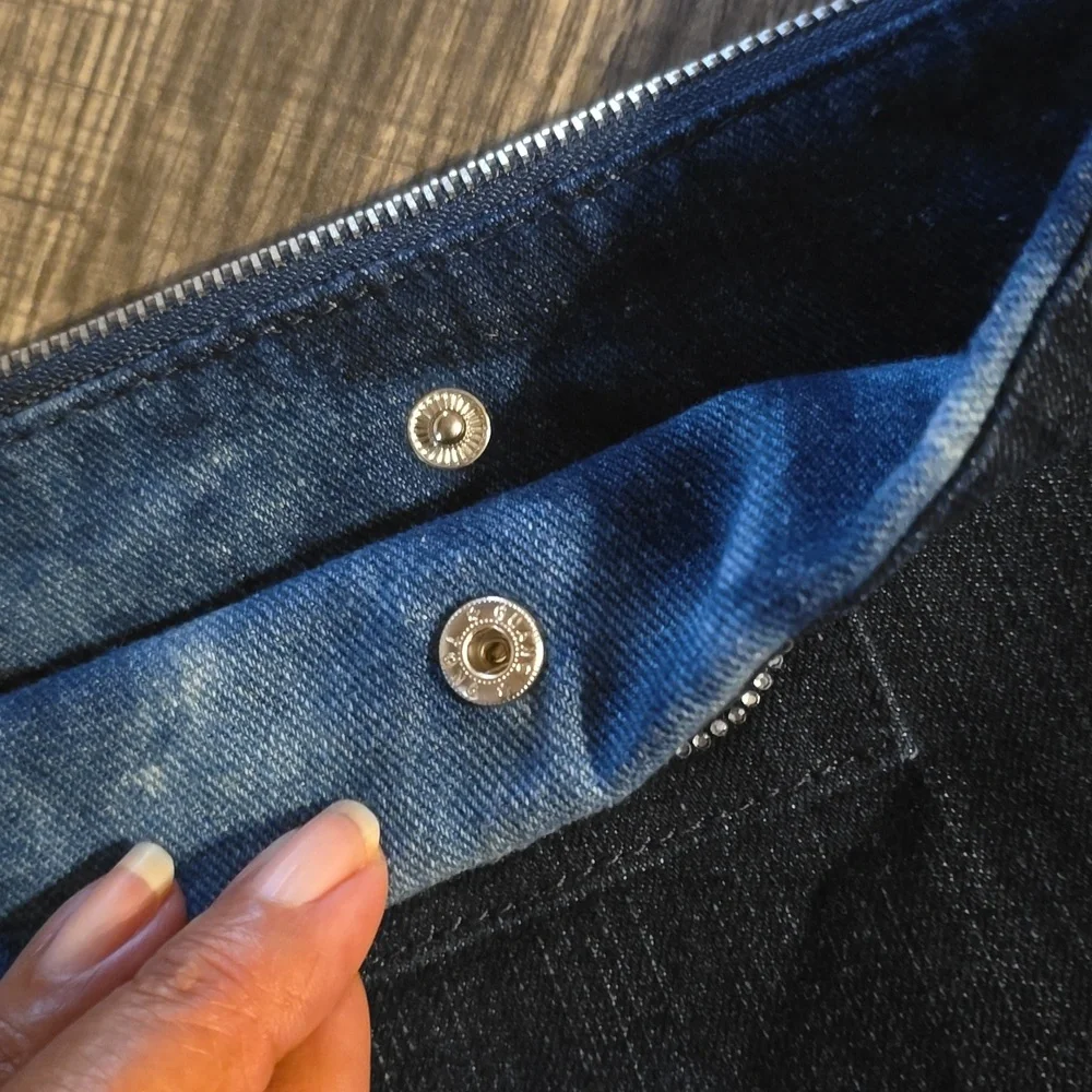 Code Blue Pouch - Picture 4 of 5